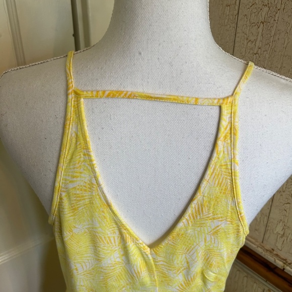 Old Navy Tank Top - Picture 4 of 5
